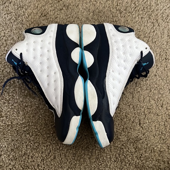 Blue & white Jordan’s - Picture 3 of 4